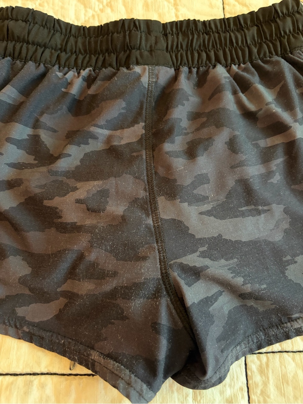 BUNDLE: Vuori Clementine shorts (2” inseam - XS) - Picture 9 of 9